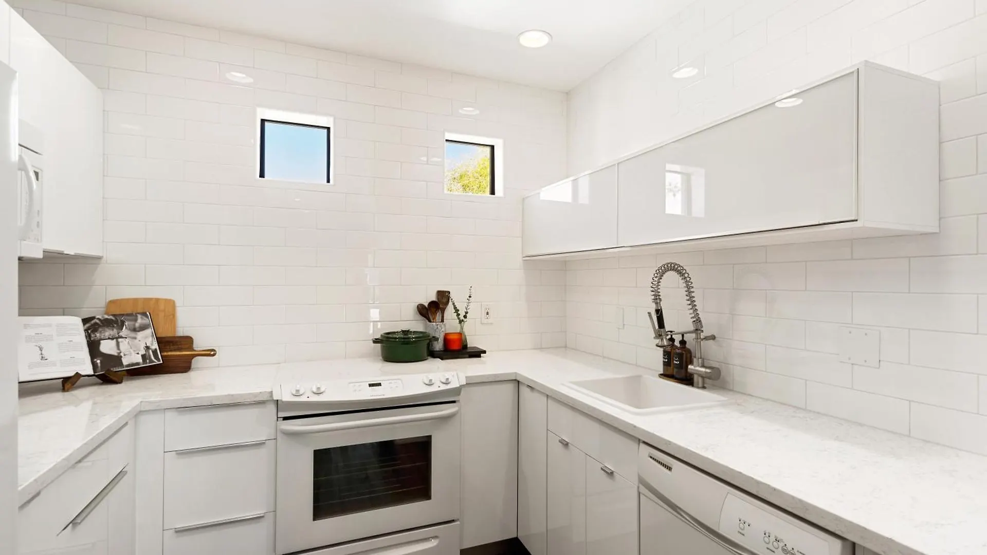 Chic 3Br Escape Steps From Old Town Bars Free Parking Apartman Scottsdale