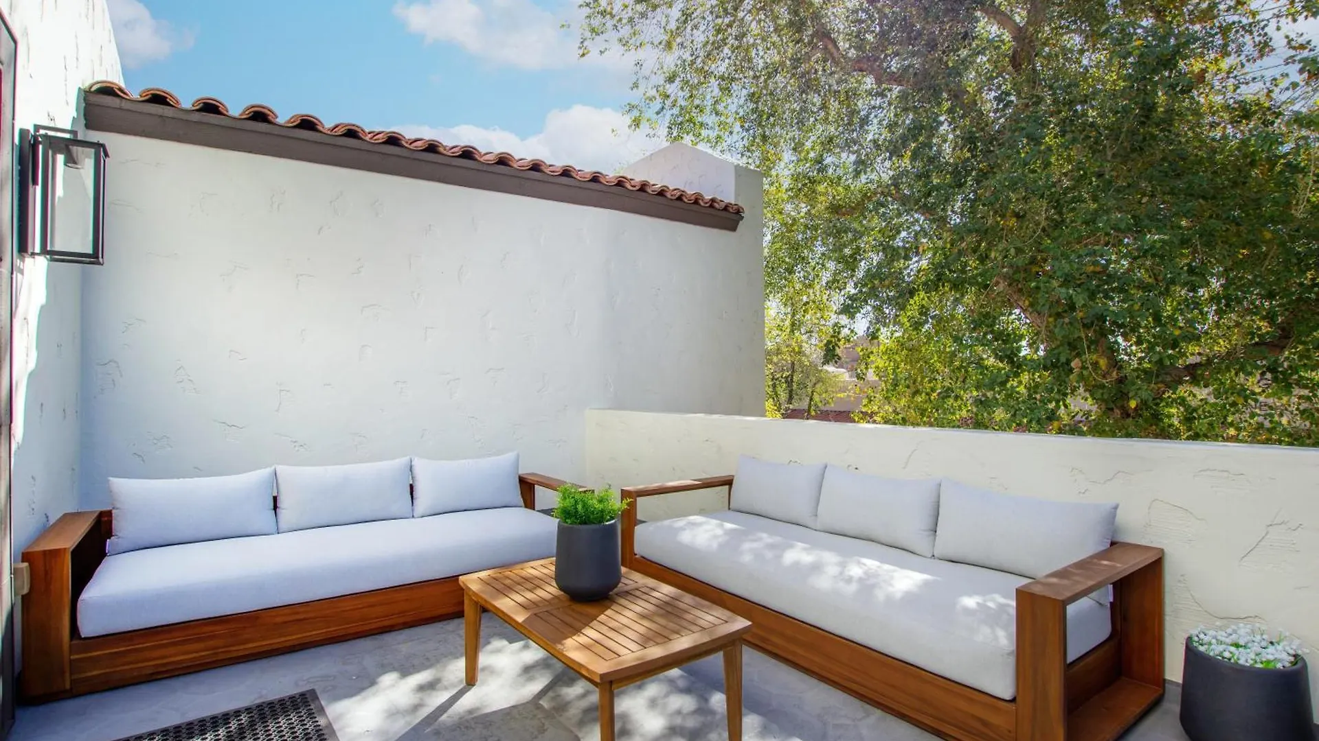 Chic 3Br Escape Steps From Old Town Bars Free Parking Apartman Scottsdale