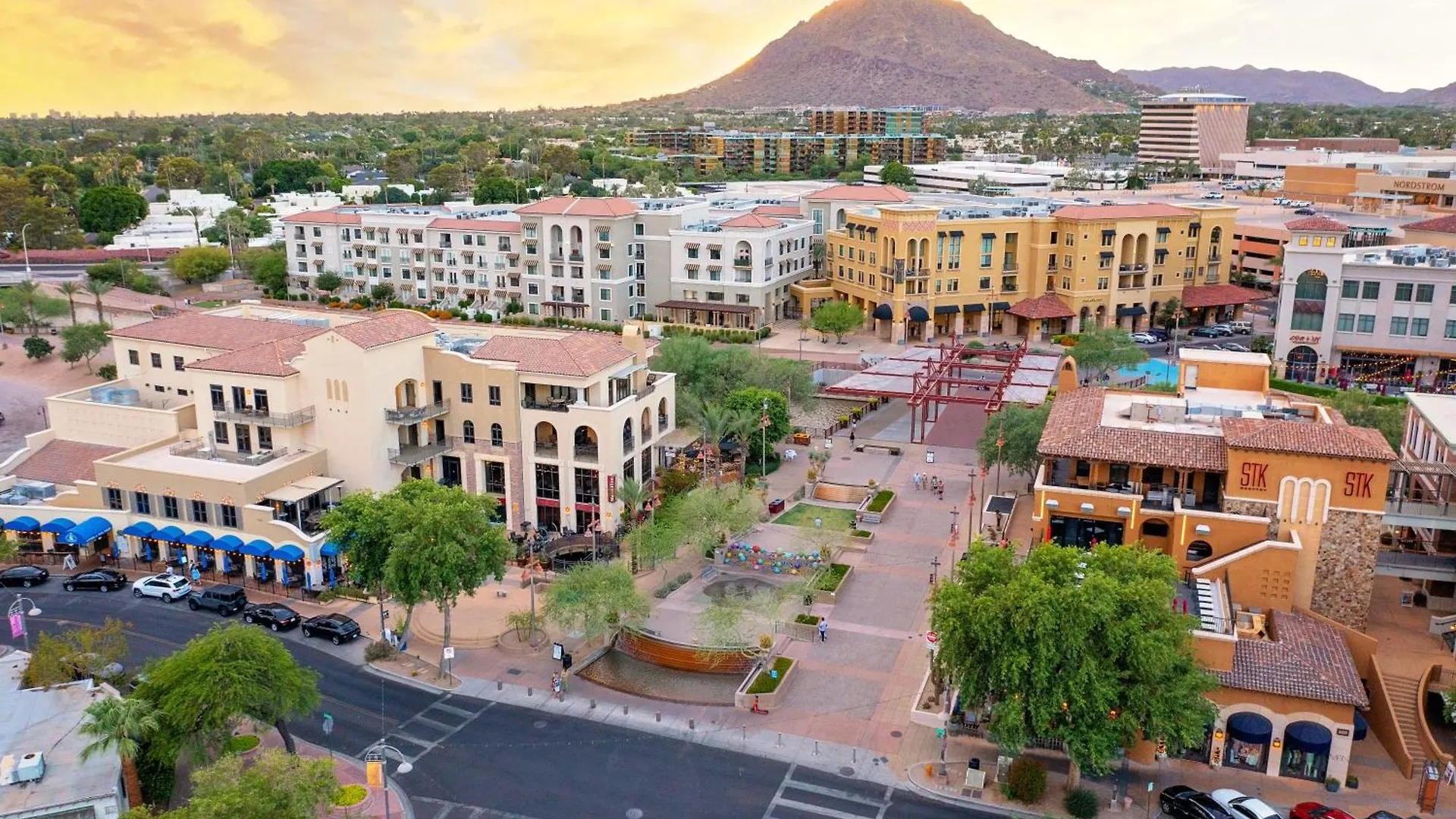 Chic 3Br Escape Steps From Old Town Bars Free Parking Apartman Scottsdale