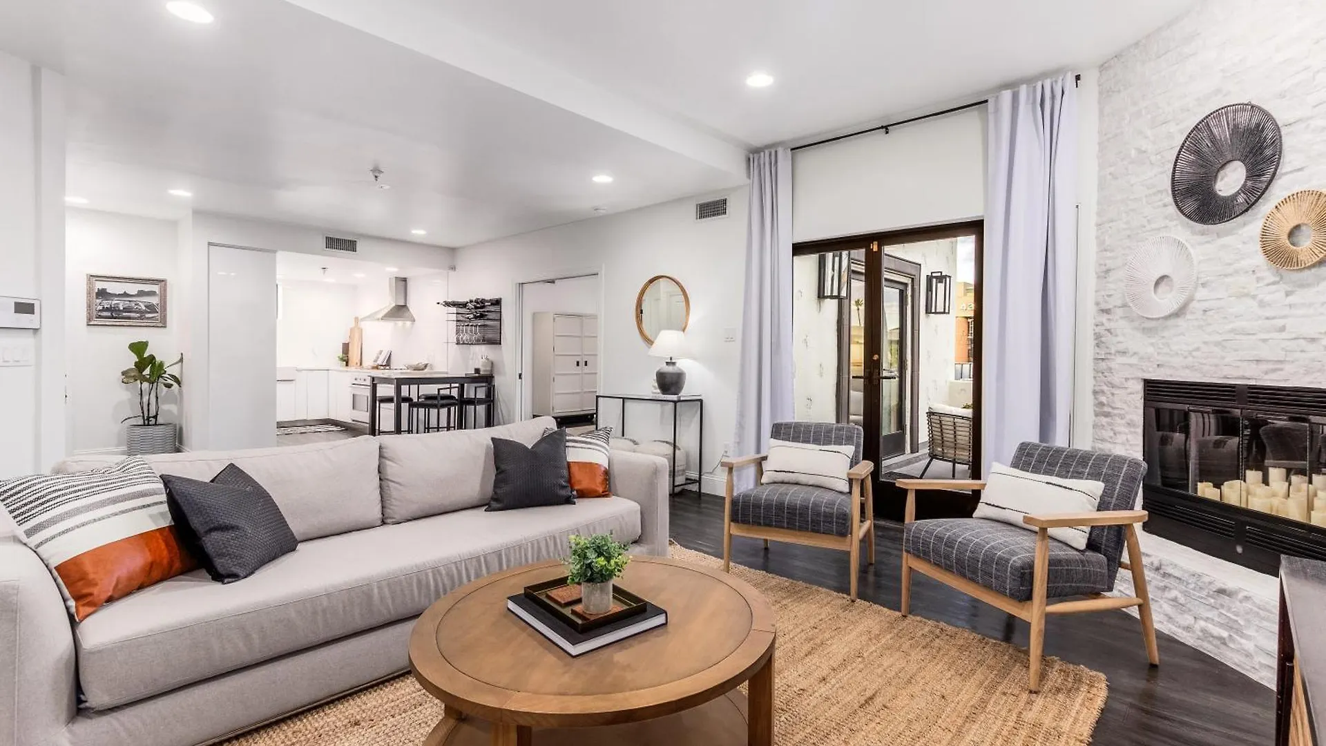 Chic 3Br Escape Steps From Old Town Bars Free Parking Apartman Scottsdale
